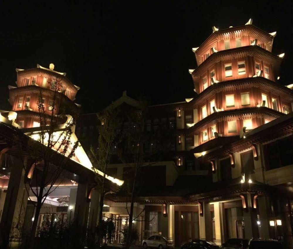 Tianjin Guanghegu Hot Spring Holiday Hotel Xuzhuangzi ภายนอก รูปภาพ